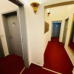Doppelzimmer Buffet, direkt am Alten Strom