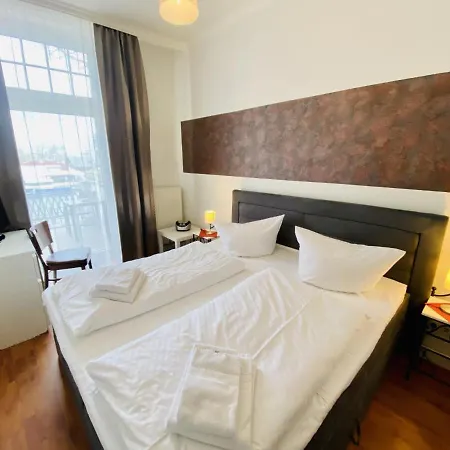 Ferienhaus Doppelzimmer Buffet, Direkt Am Alten Strom *