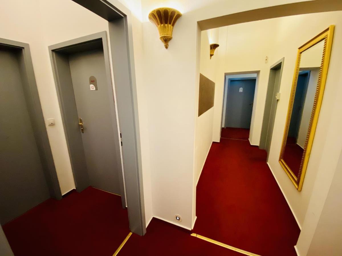 Doppelzimmer Buffet, Direkt Am Alten Strom