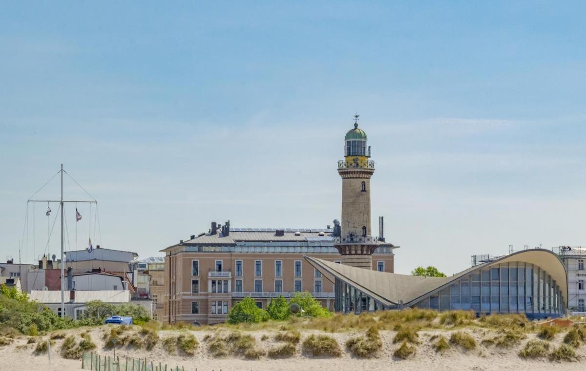 Doppelzimmer Buffet, Direkt Am Alten Strom Apartment Rostock